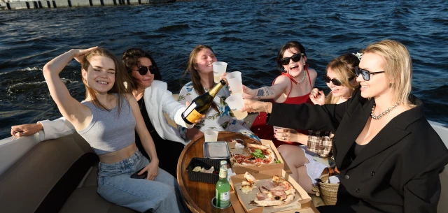  "Yacht birthday in St. Peterburg" №1
