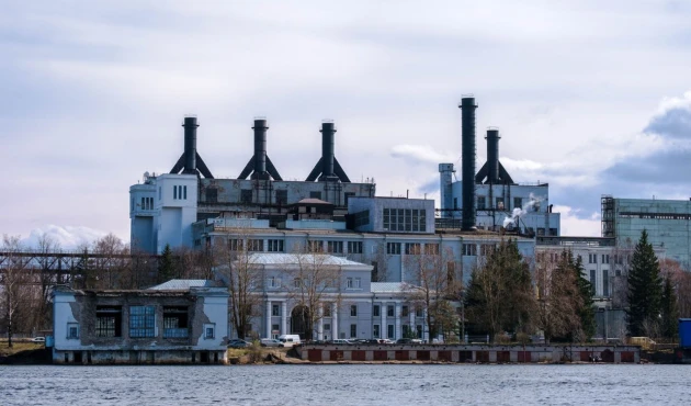 Dubrovskaya thermal power plant. Provides the city of Kirovsk with electricity and hot water