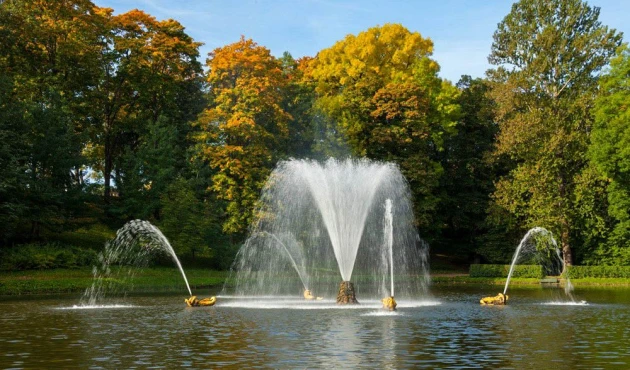 The fountain "Kitovy". Don't let the pond go to waste.