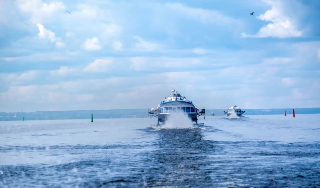 Meteors are Soviet hydrofoils. It has been in operation for more than 40 years – a reliable thing!