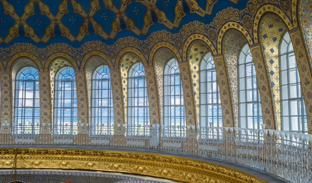 View of the cathedral under the dome