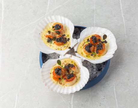 Scallops with Meat Harem Sauce and Black Caviar