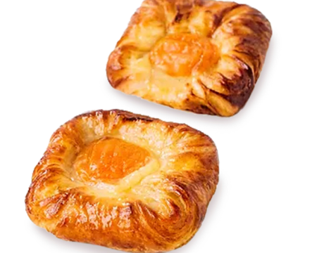 Croissant with apricot