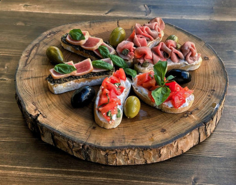Bruschetta Platter