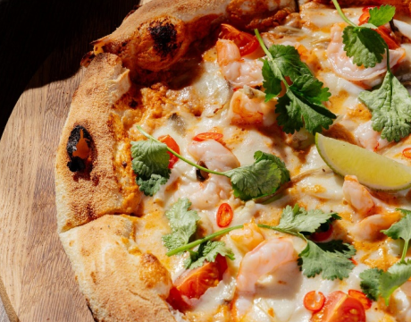 Tom Yam Pizza