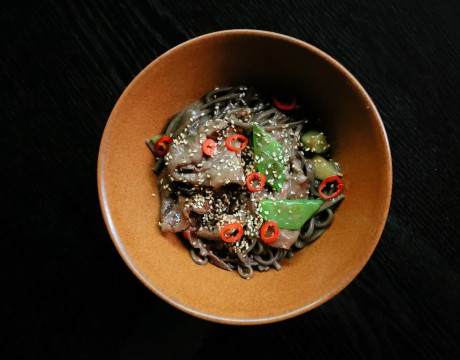 Soba with Beef and Pepper Sauce