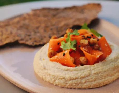 Classic hummus